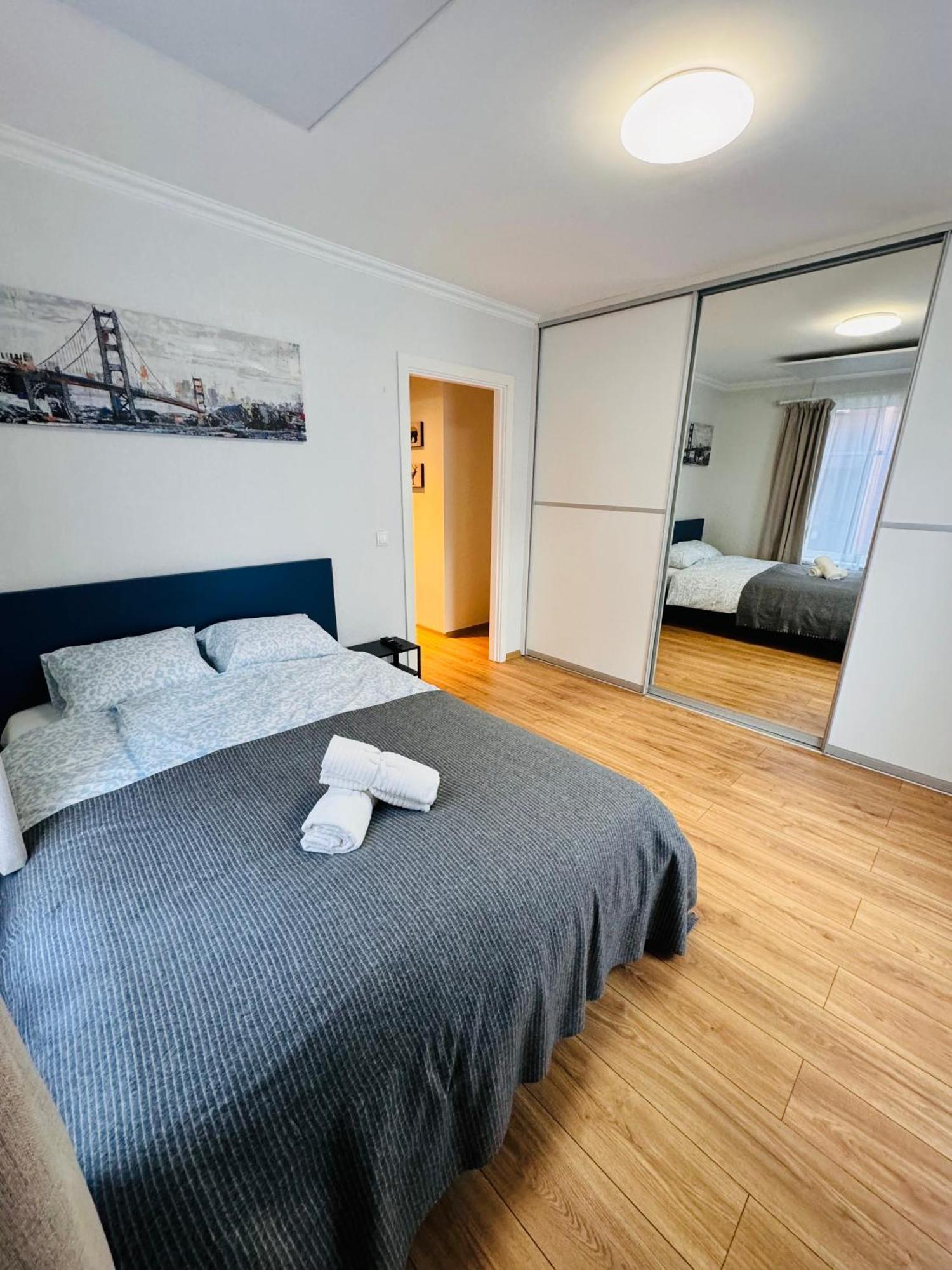 Downtown 1br With Parking Lägenhet Tallinn